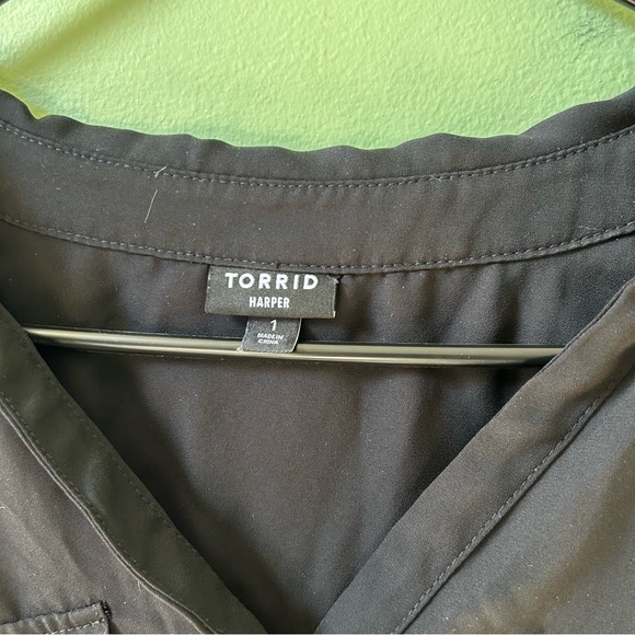 Torrid Women's Plus Size Black Georgette Lightweight 3/4 Sleeve Blouse Top Sz 1 - Picture 3 of 4